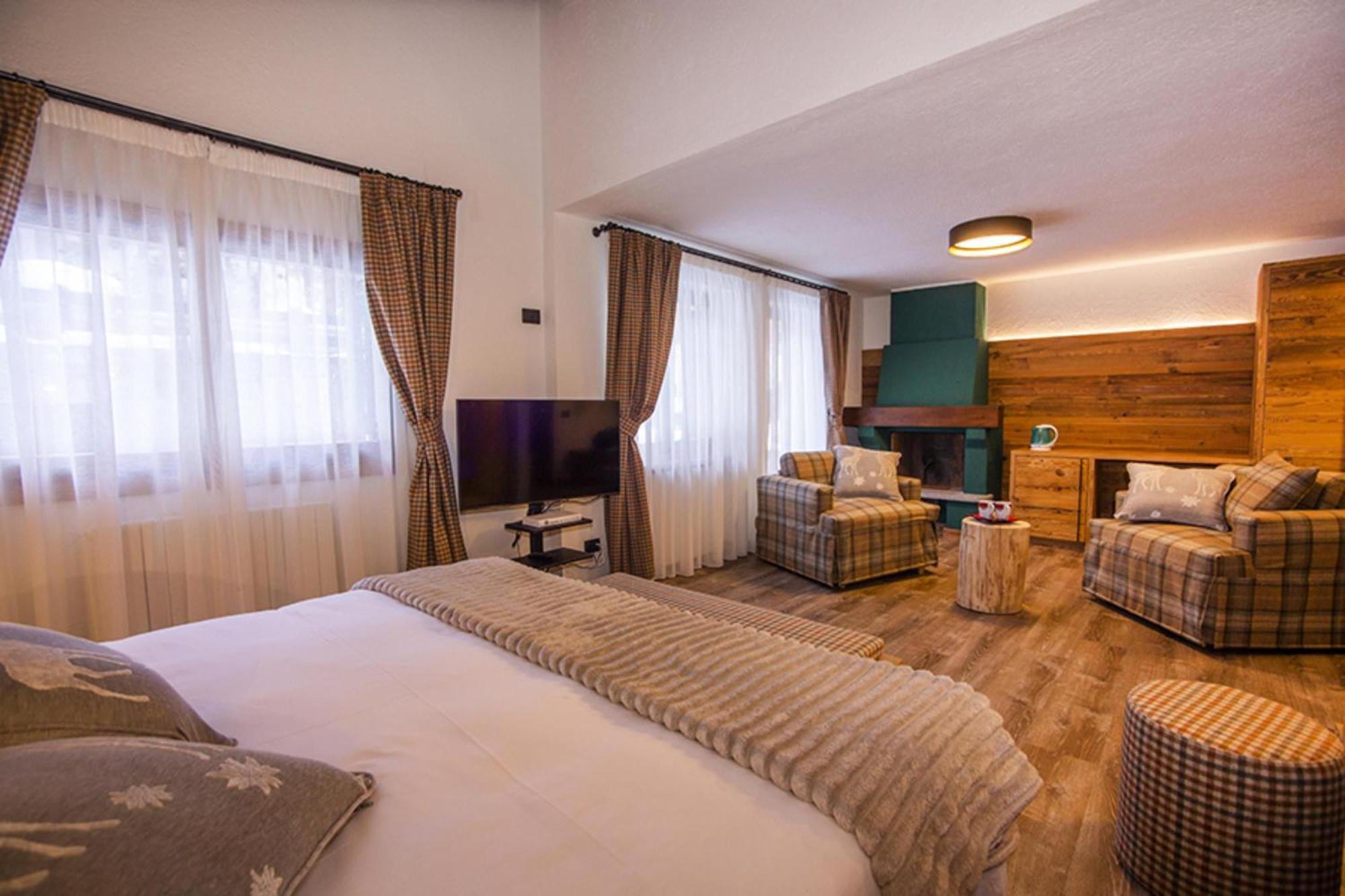 Hotel Pilier D'Angle & Wellness Courmayeur Eksteriør bilde