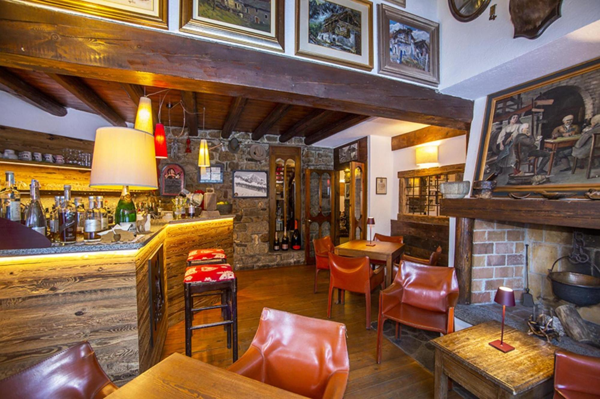 Hotel Pilier D'Angle & Wellness Courmayeur Eksteriør bilde