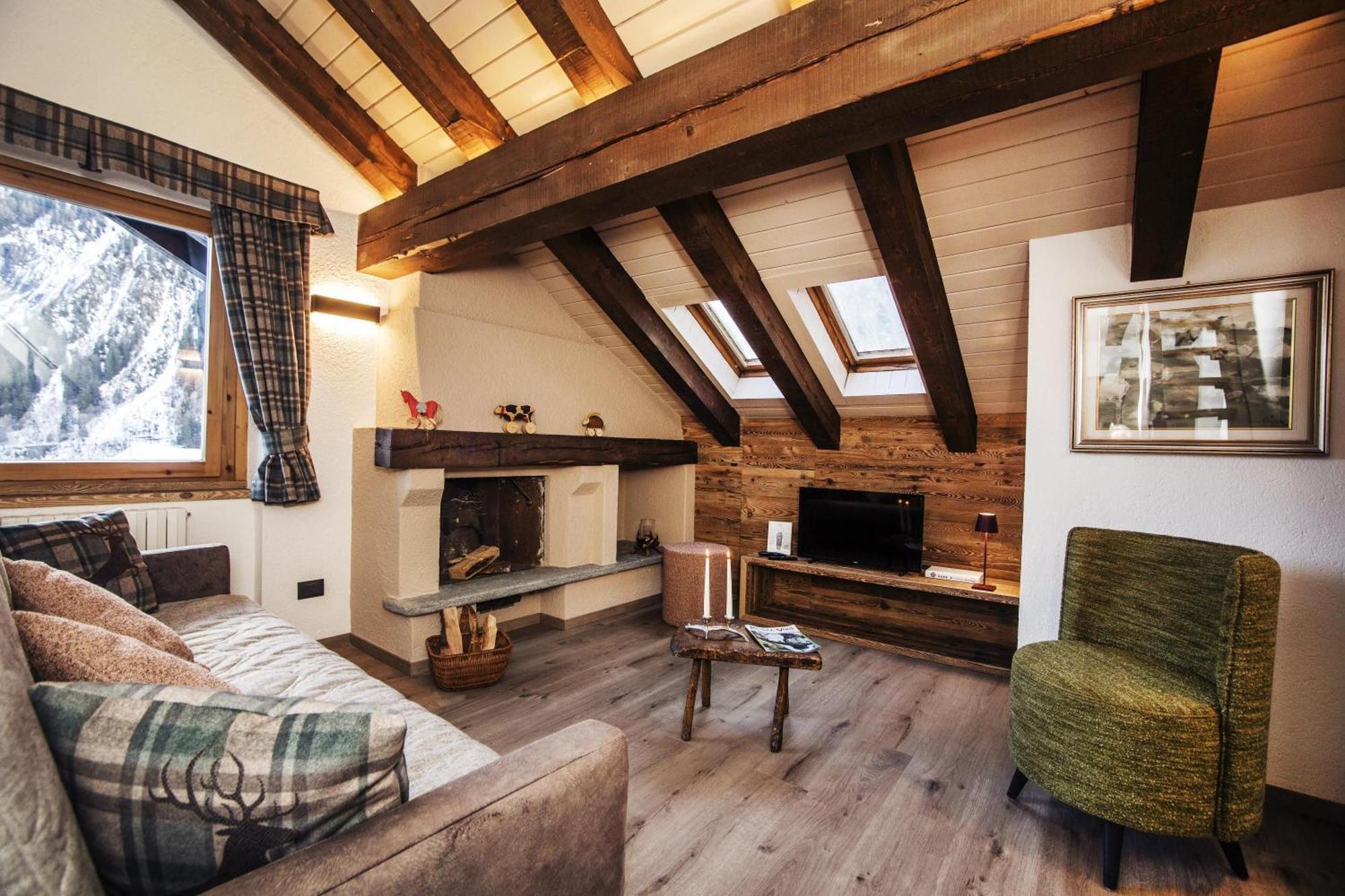 Hotel Pilier D'Angle & Wellness Courmayeur Eksteriør bilde