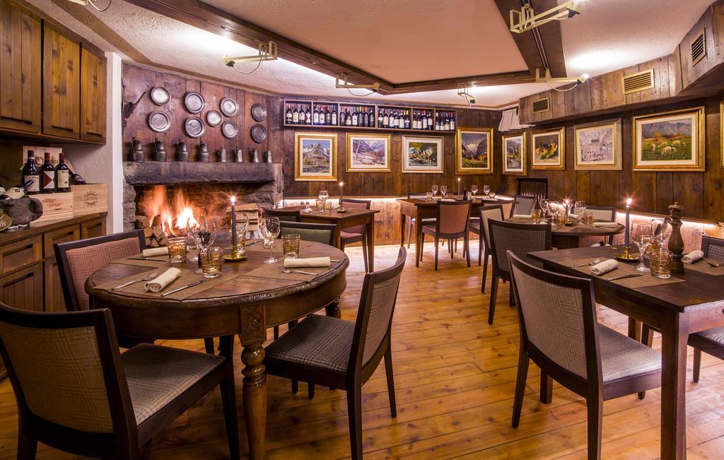 Hotel Pilier D'Angle & Wellness Courmayeur Eksteriør bilde