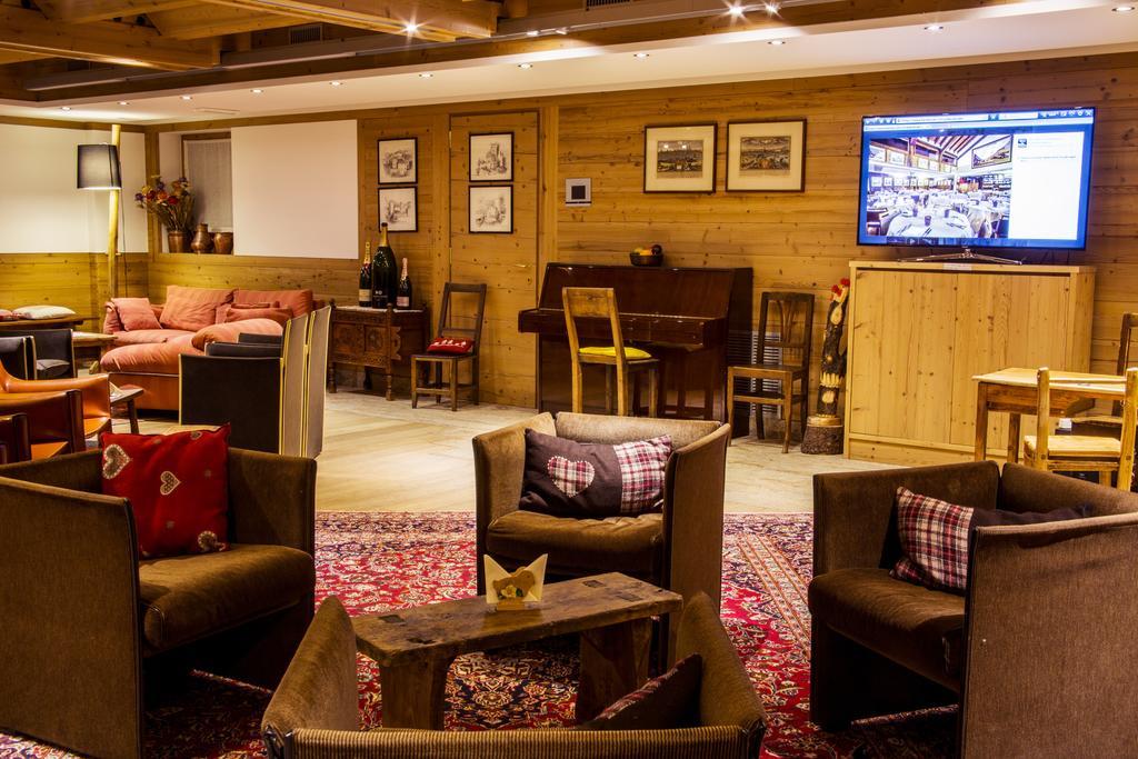 Hotel Pilier D'Angle & Wellness Courmayeur Eksteriør bilde