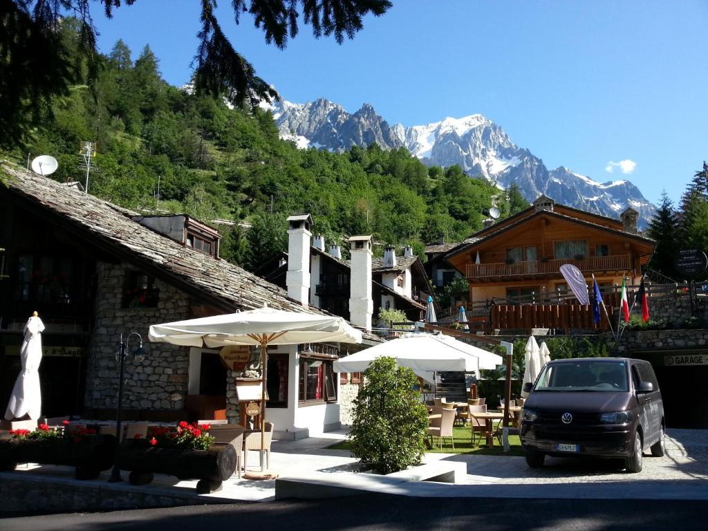 Hotel Pilier D'Angle & Wellness Courmayeur Eksteriør bilde
