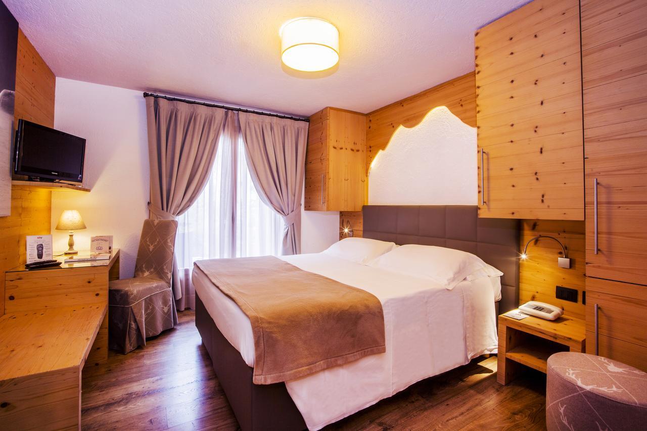 Hotel Pilier D'Angle & Wellness Courmayeur Eksteriør bilde