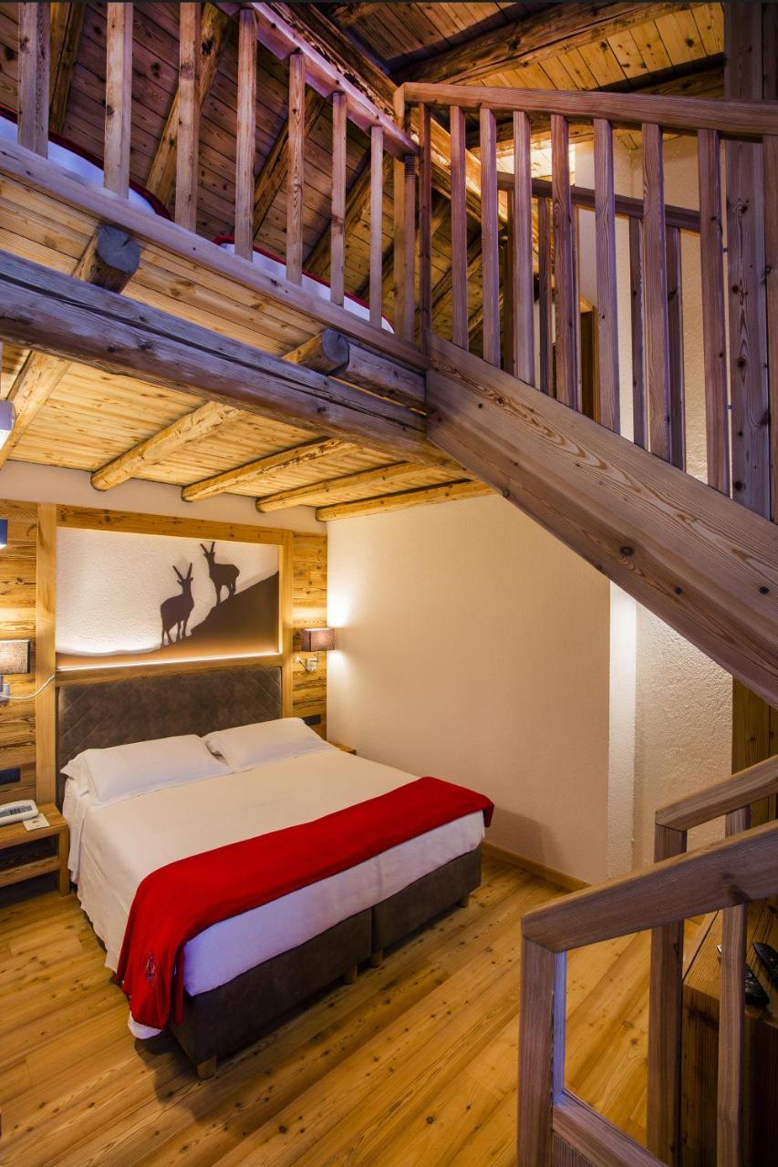 Hotel Pilier D'Angle & Wellness Courmayeur Eksteriør bilde